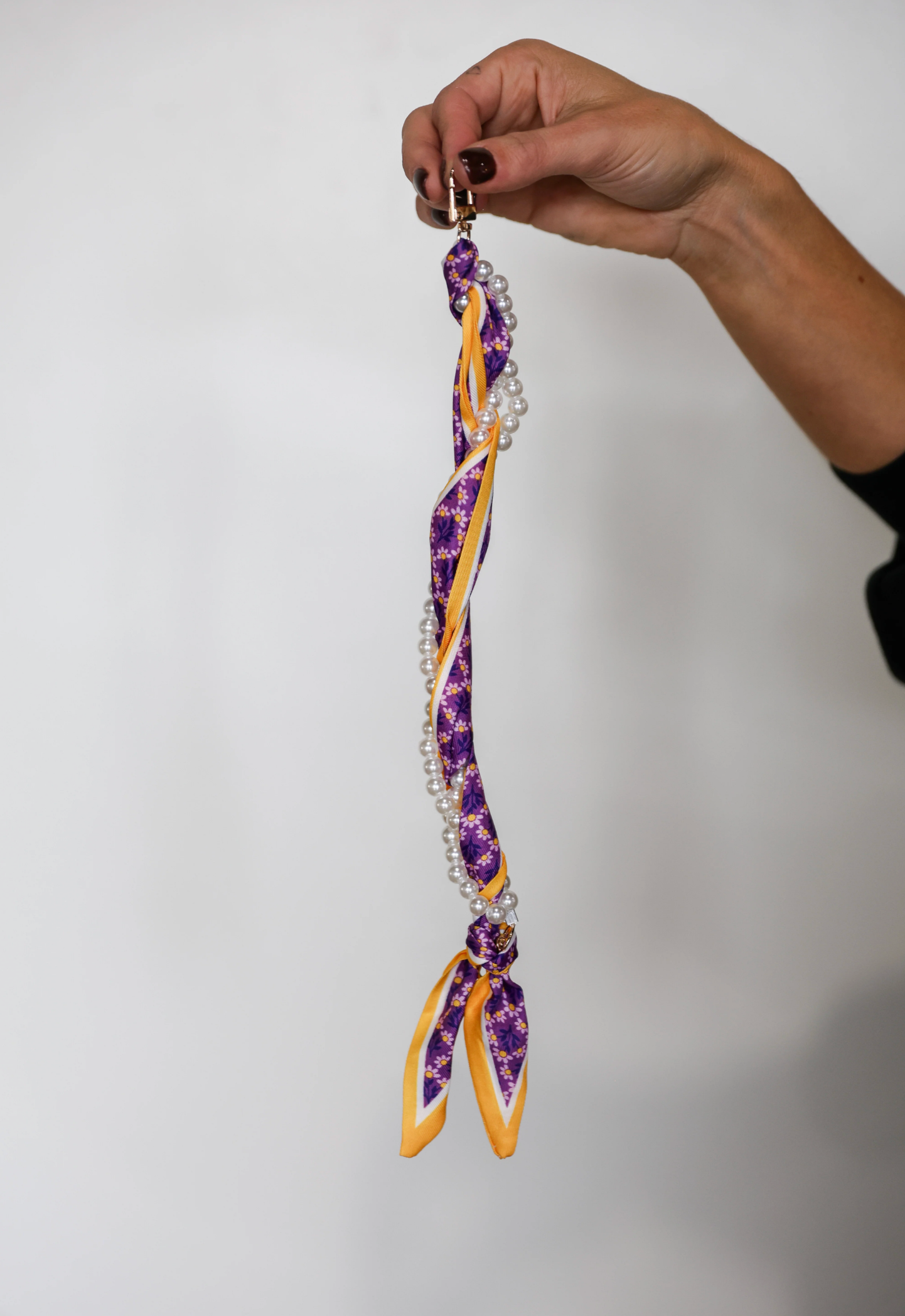 Woven Pearl Phone Strap in Purple/Gold