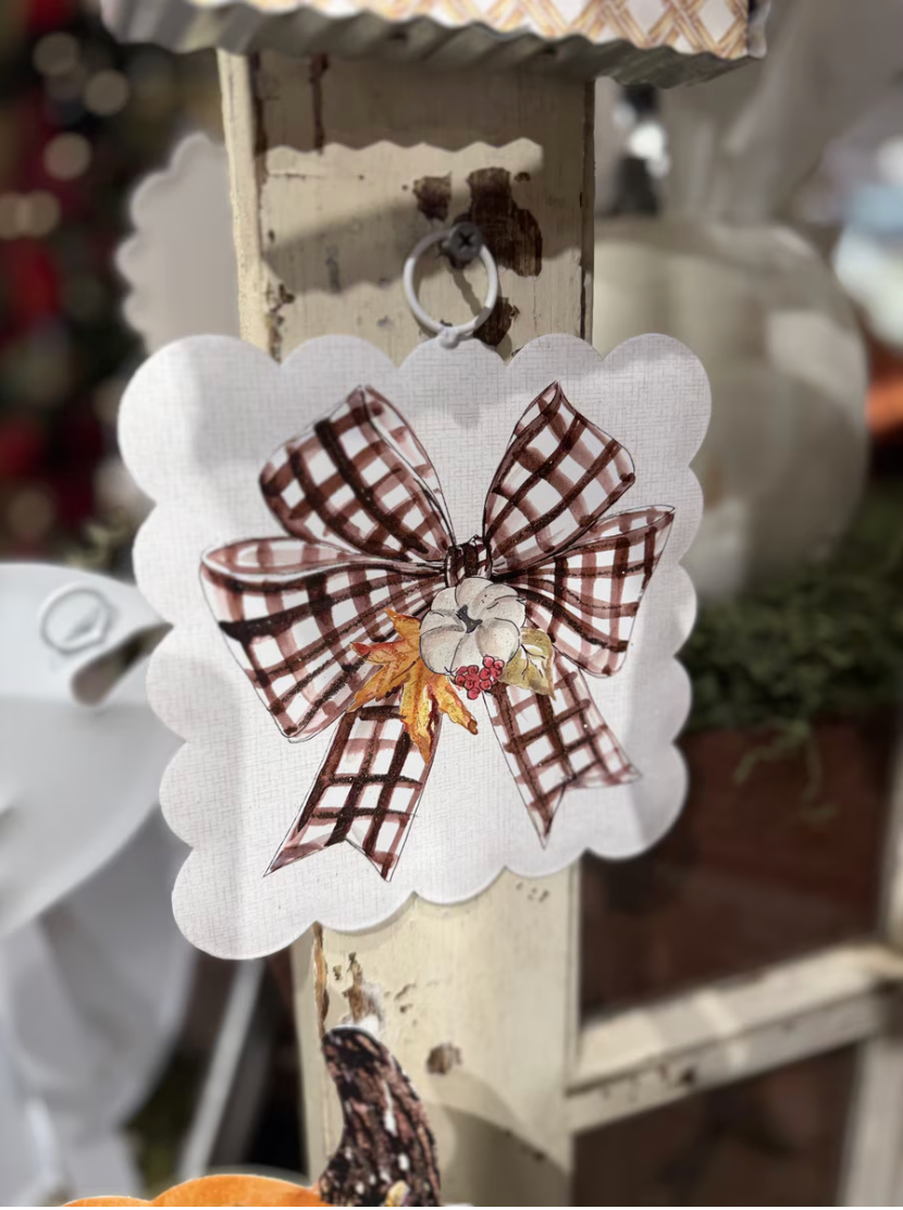 Mini Scallop Checked Bow Charm