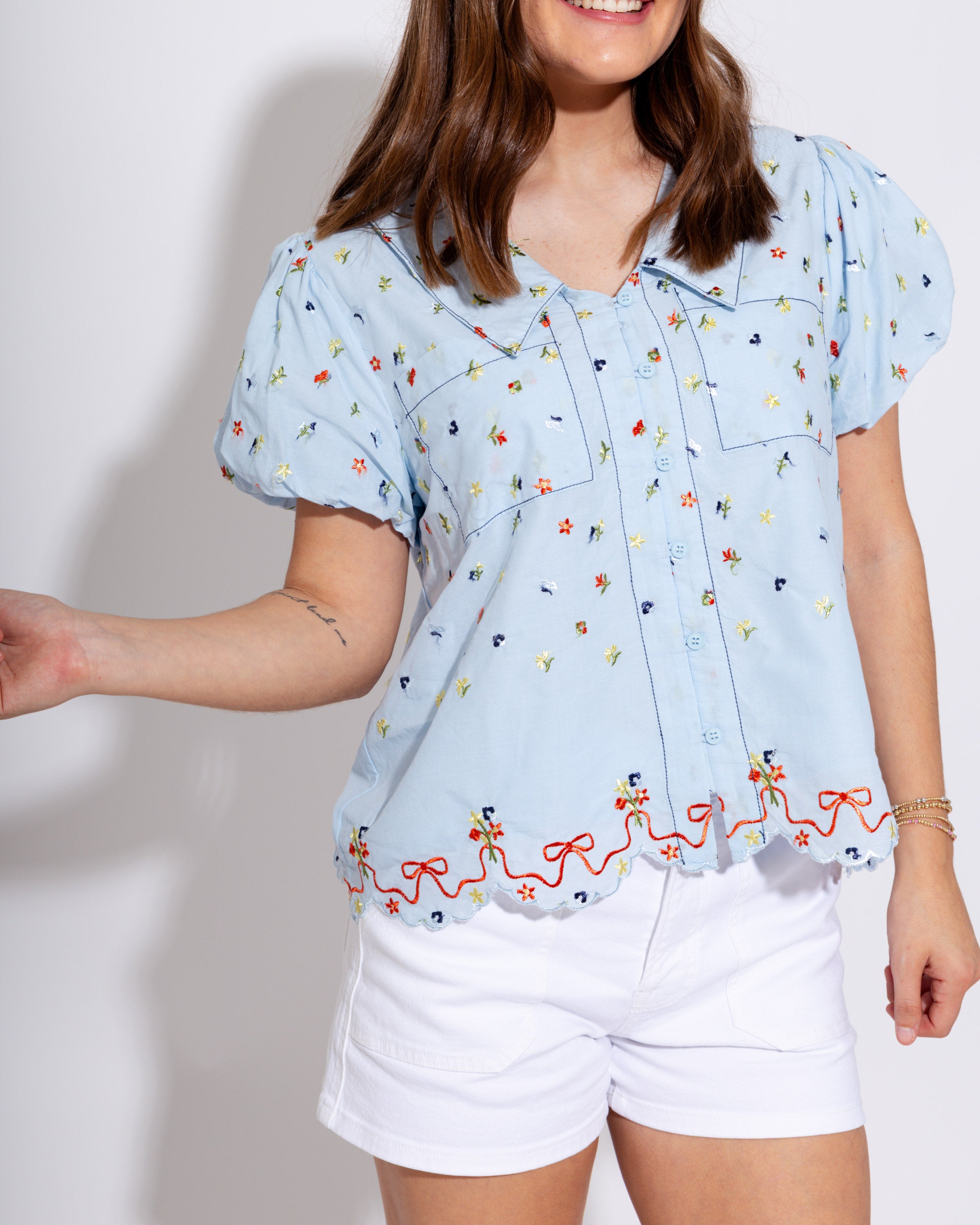 Embroidered Floral Bubble Sleeve Top