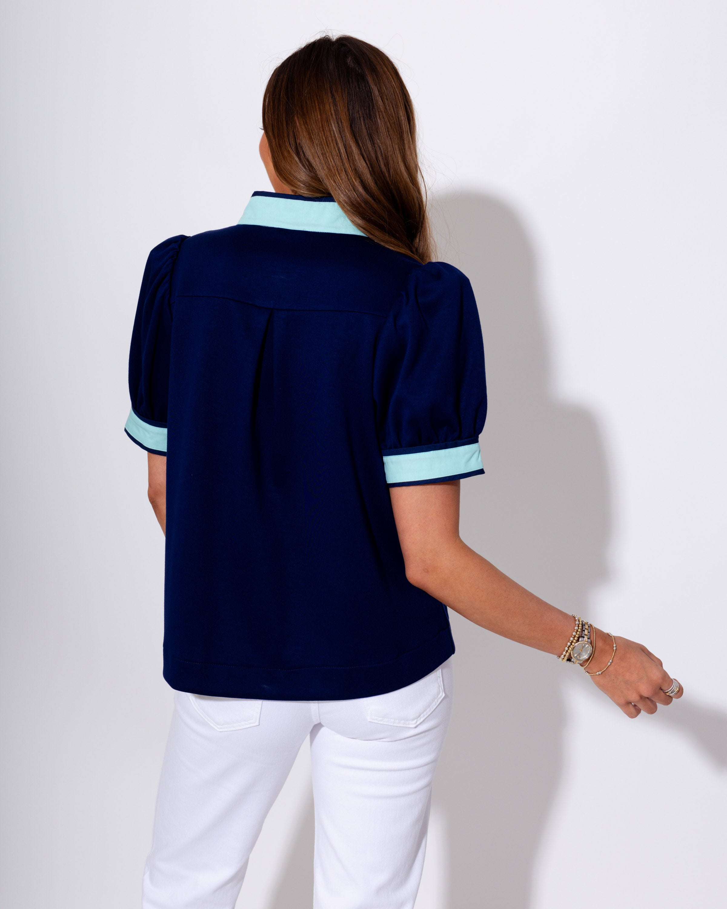 Clean Line Contrast Top in Navy