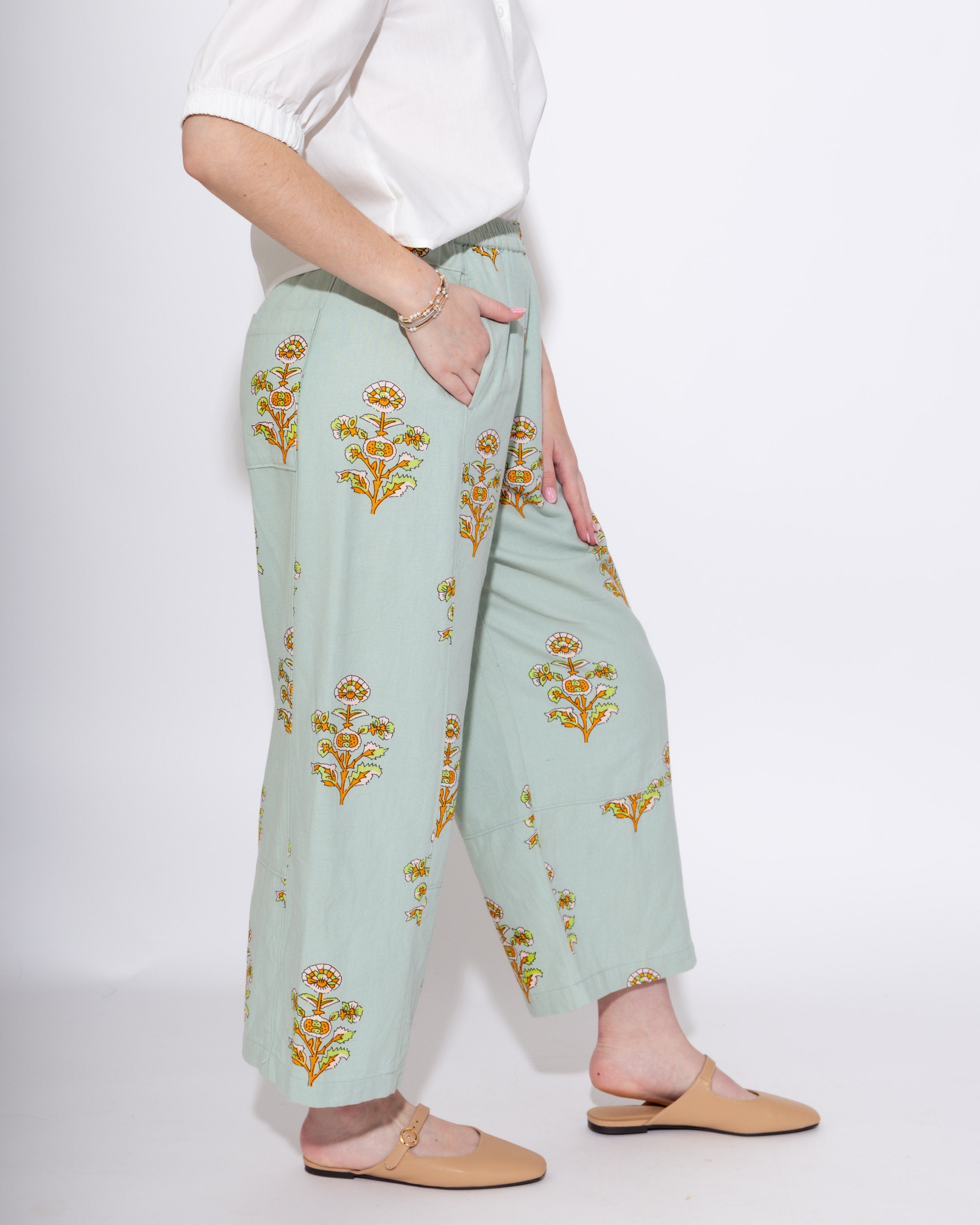 Ivy Jane | Print Barrel Pants