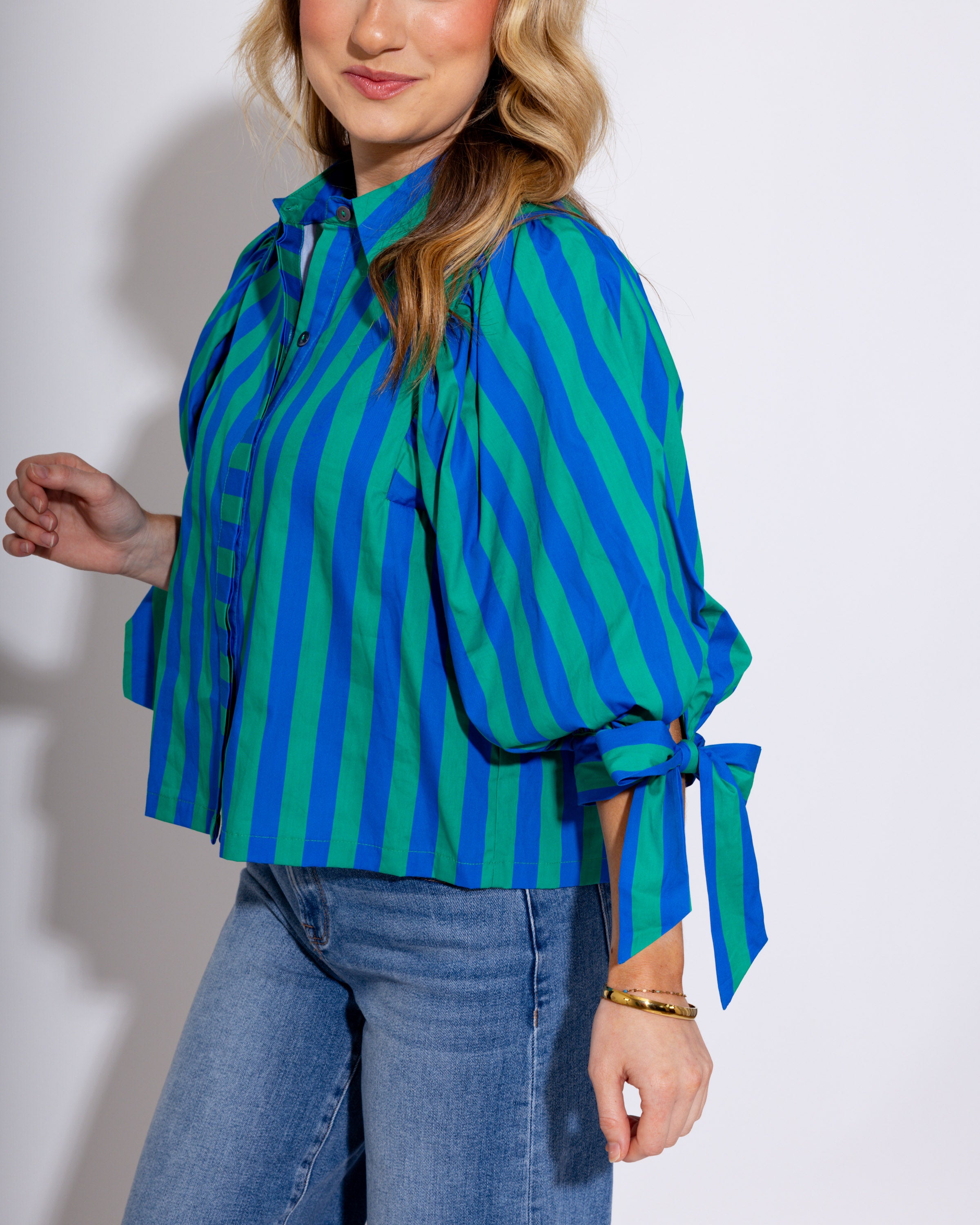 Chic Stripe Puff Sleeve Top