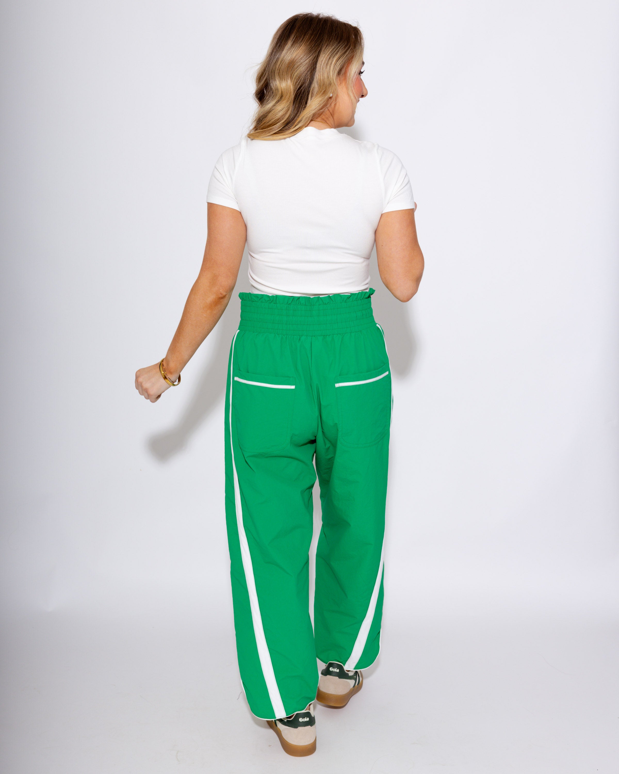 Windbreaker Pants With Contrast Stripe in Green