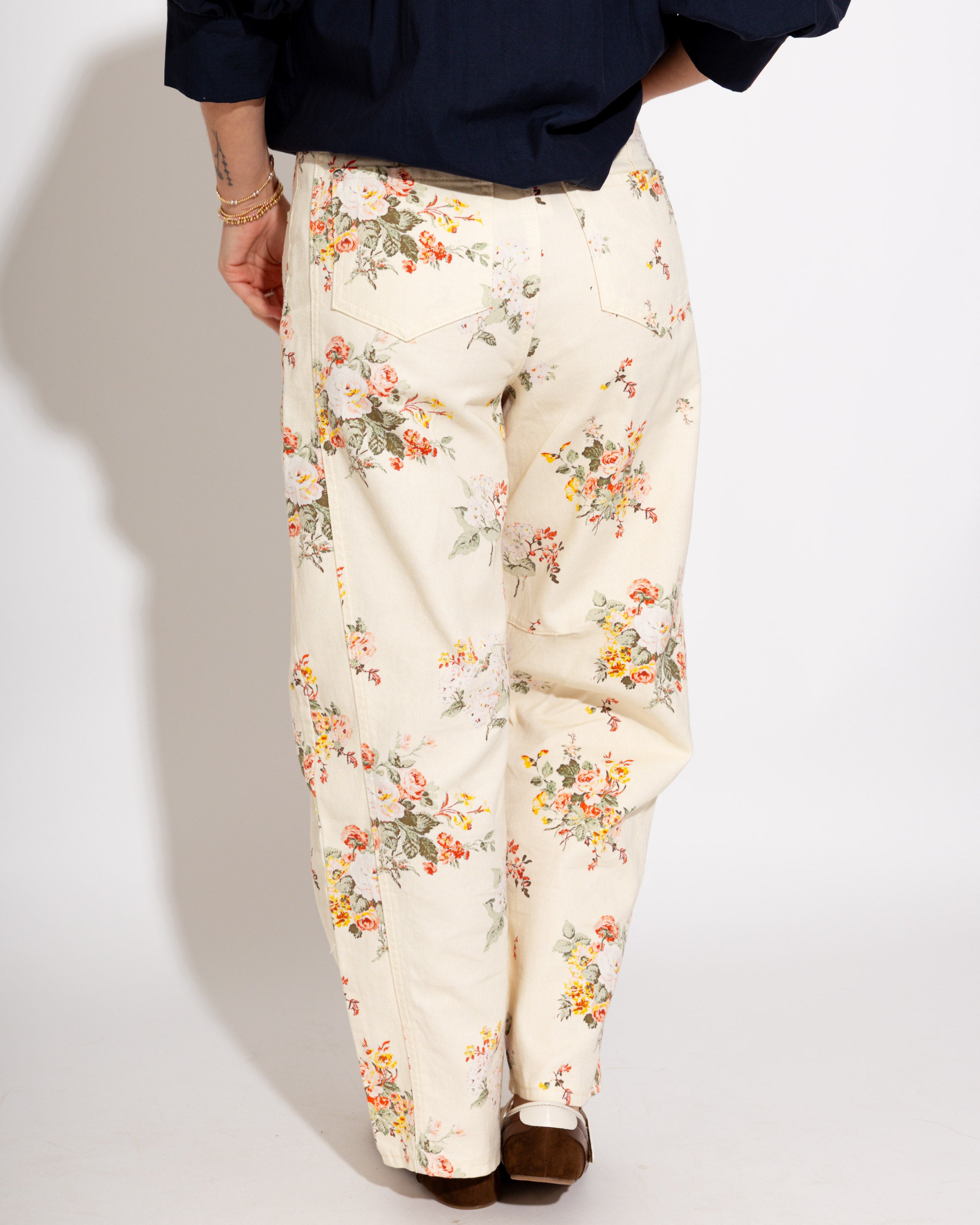 Delicate Blossom Print Wide-Leg Pants