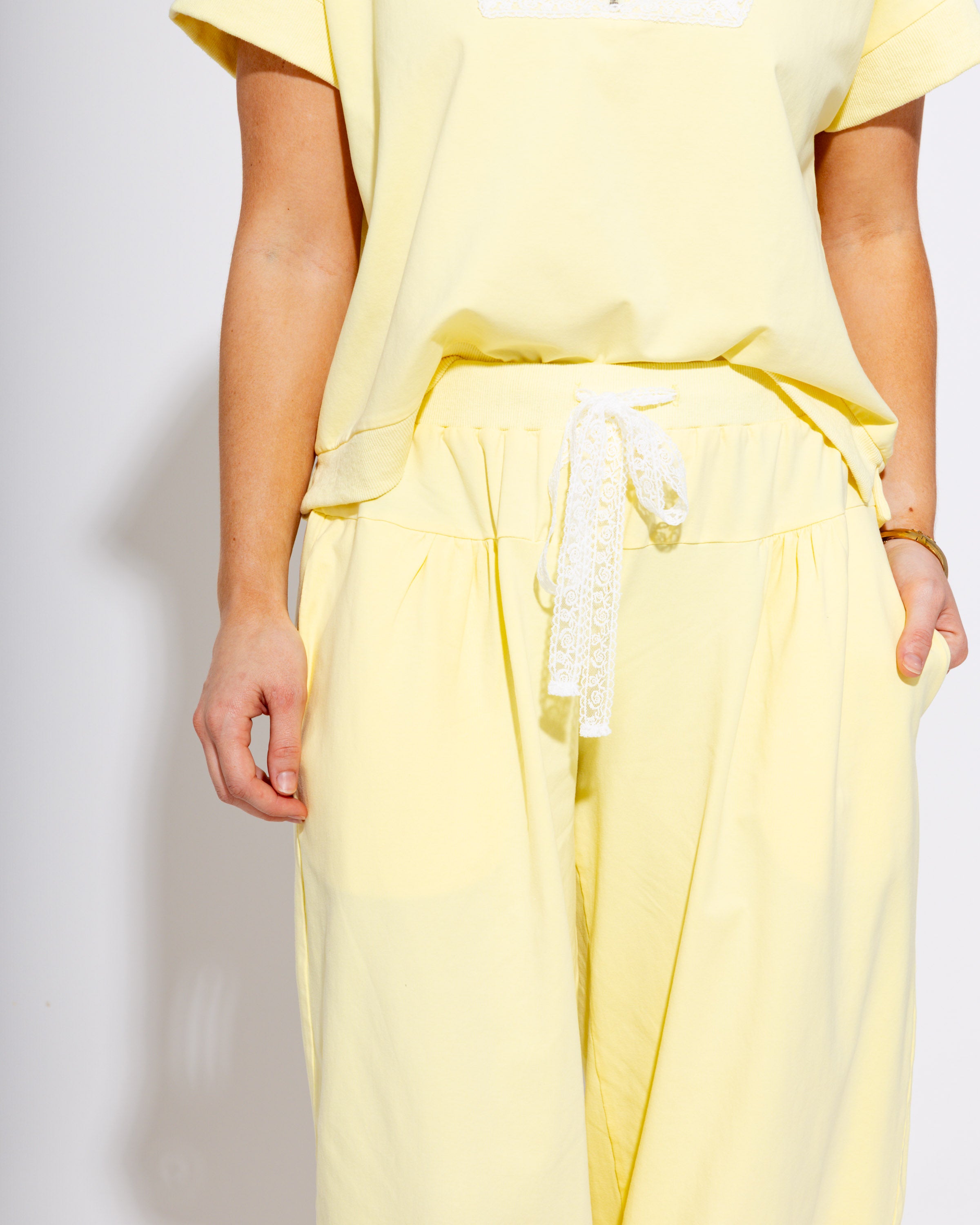 Effortless Elevated Set in Butter Yellow