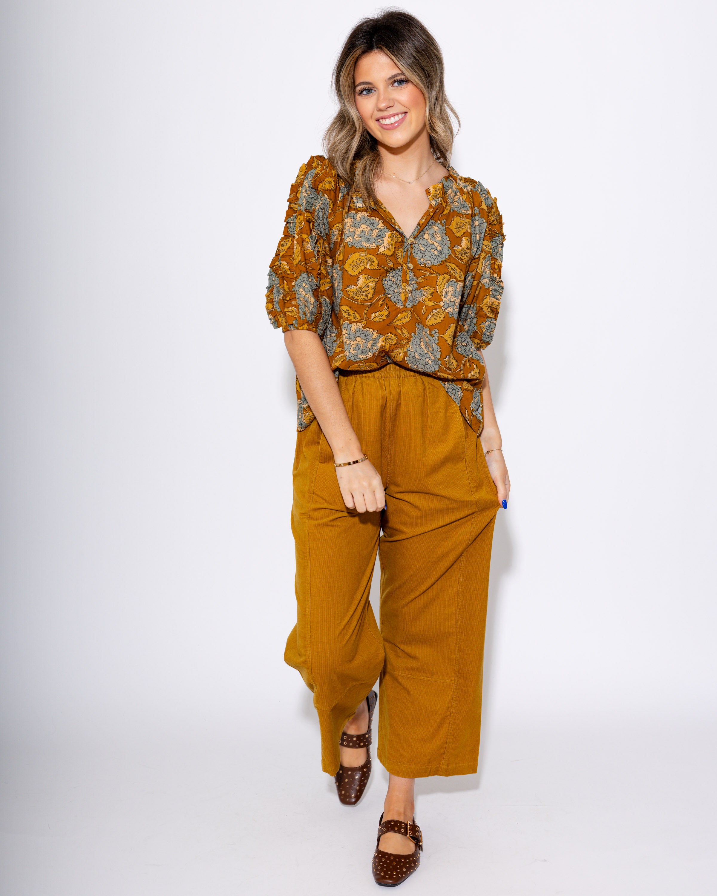 Ivy Jane | Pull On Barrel Pants in Gold