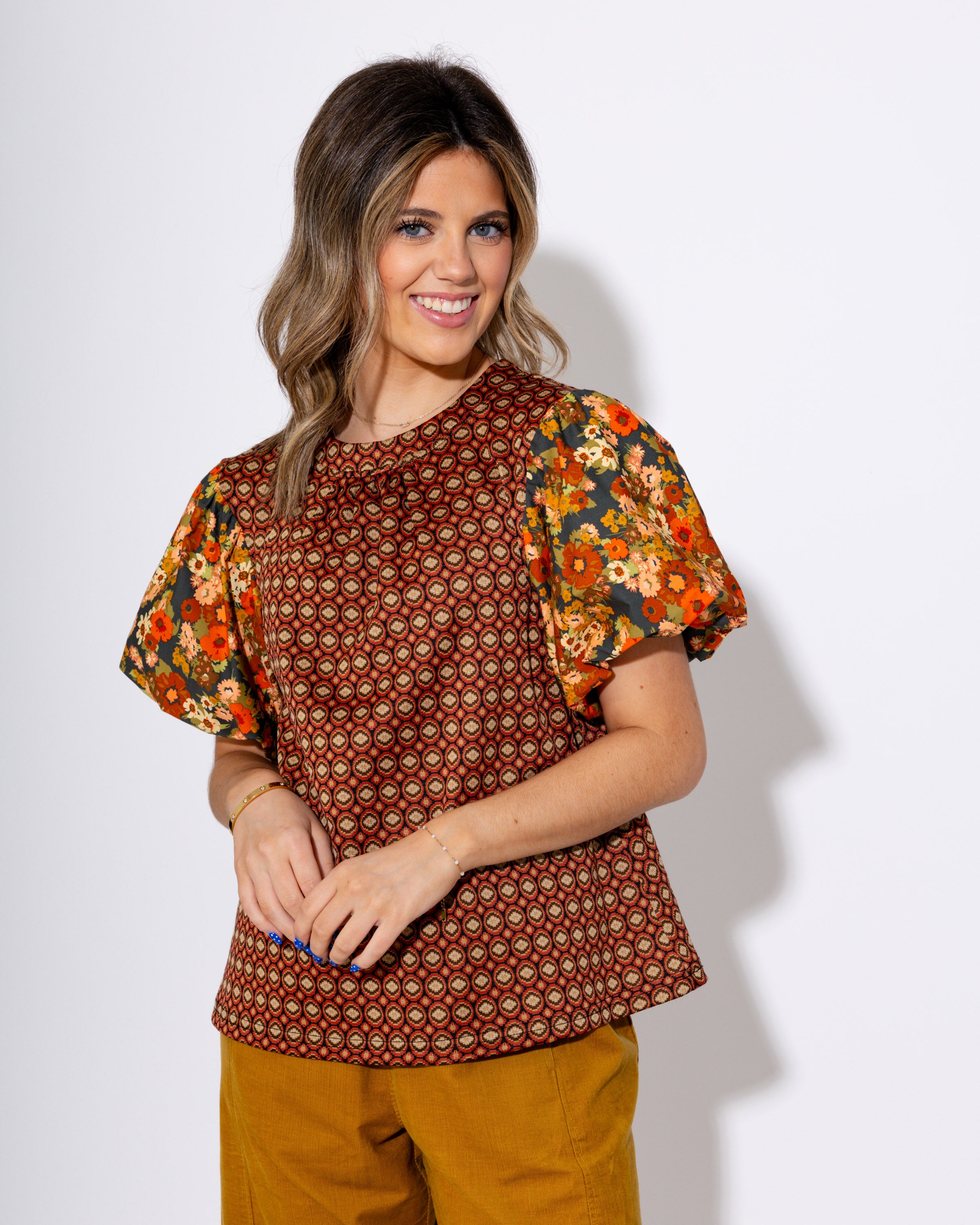 Ivy Jane | Floral Flair Puff Sleeve Top