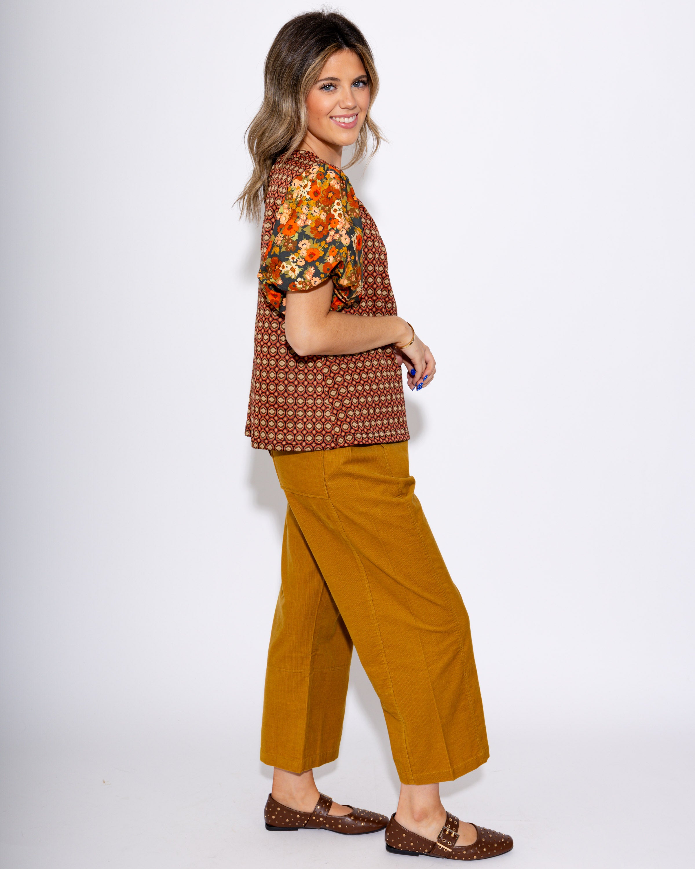 Ivy Jane | Floral Flair Puff Sleeve Top