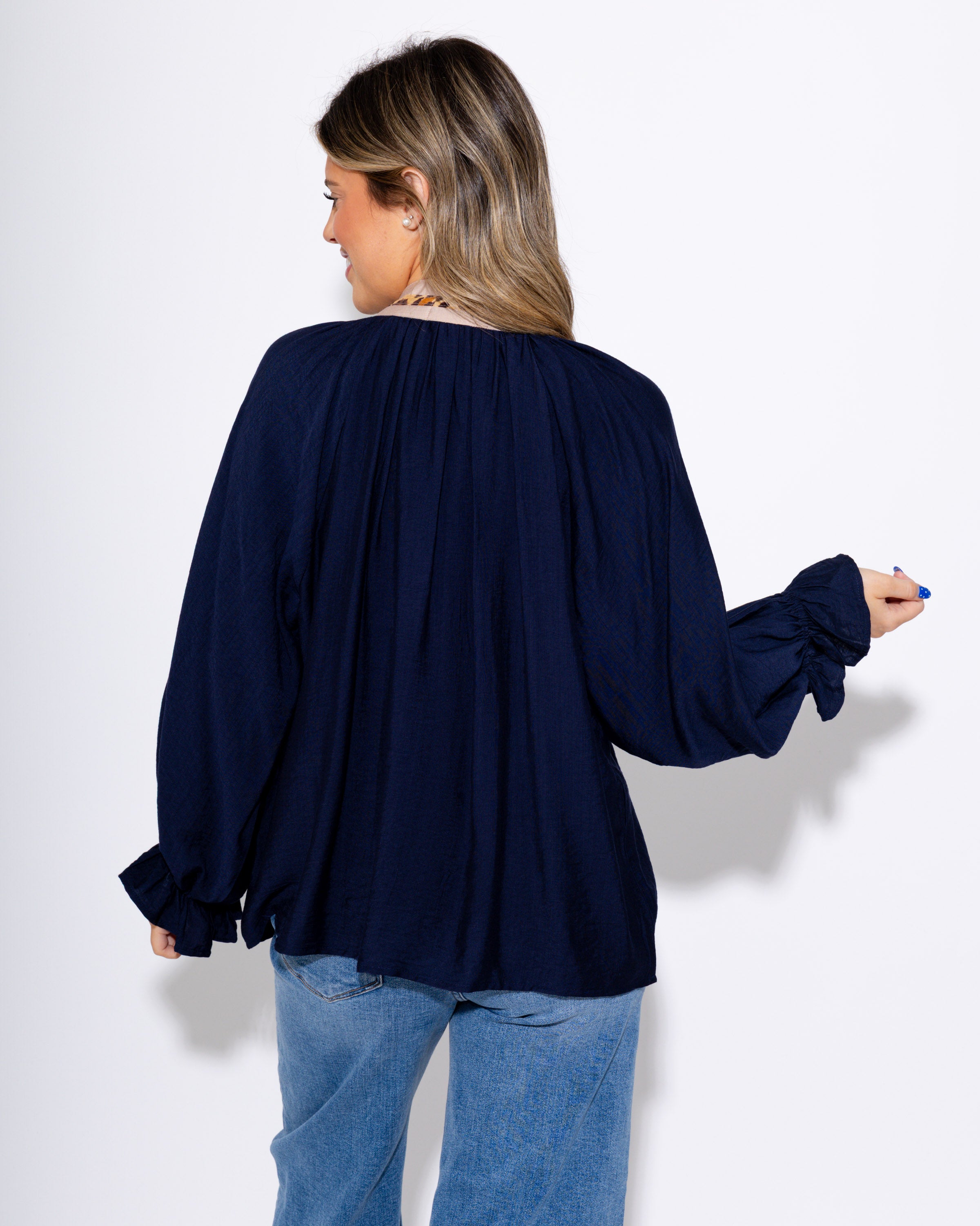 Relaxed Leopard Trim Top