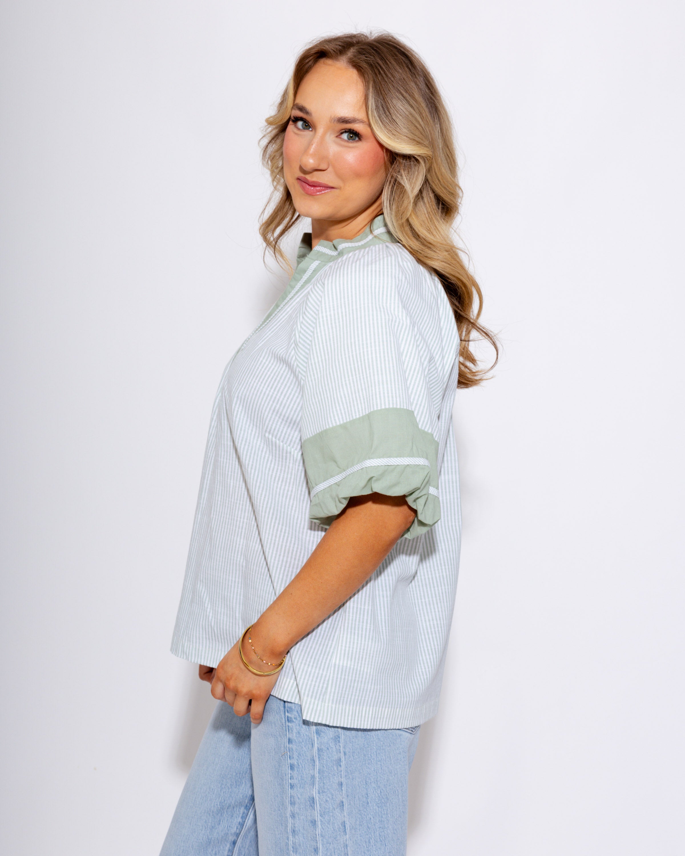 Bubble Sleeve Stripe V-Neck Top in Sage