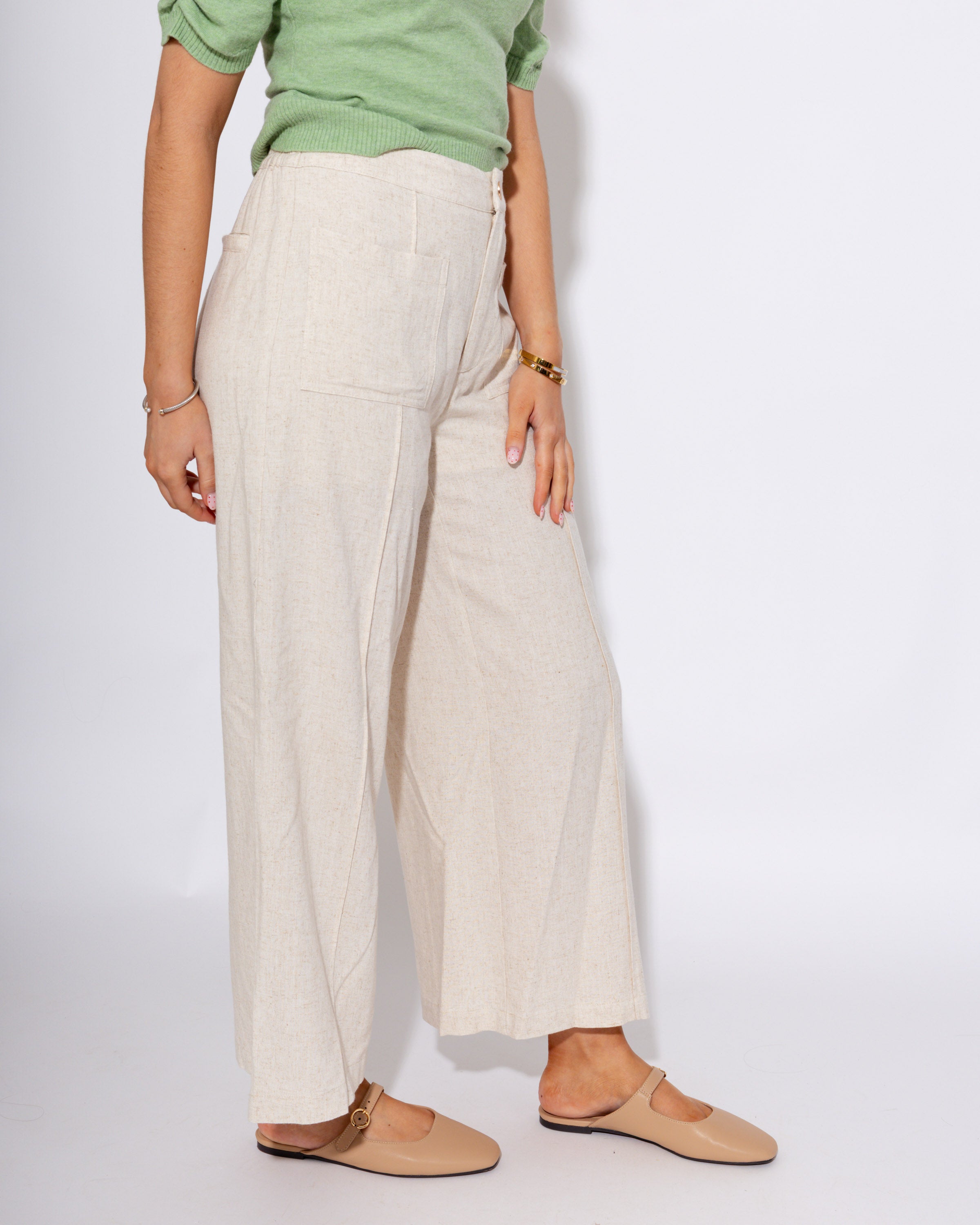 Lightweight Front Pocket Woven Pants in Oatmeal