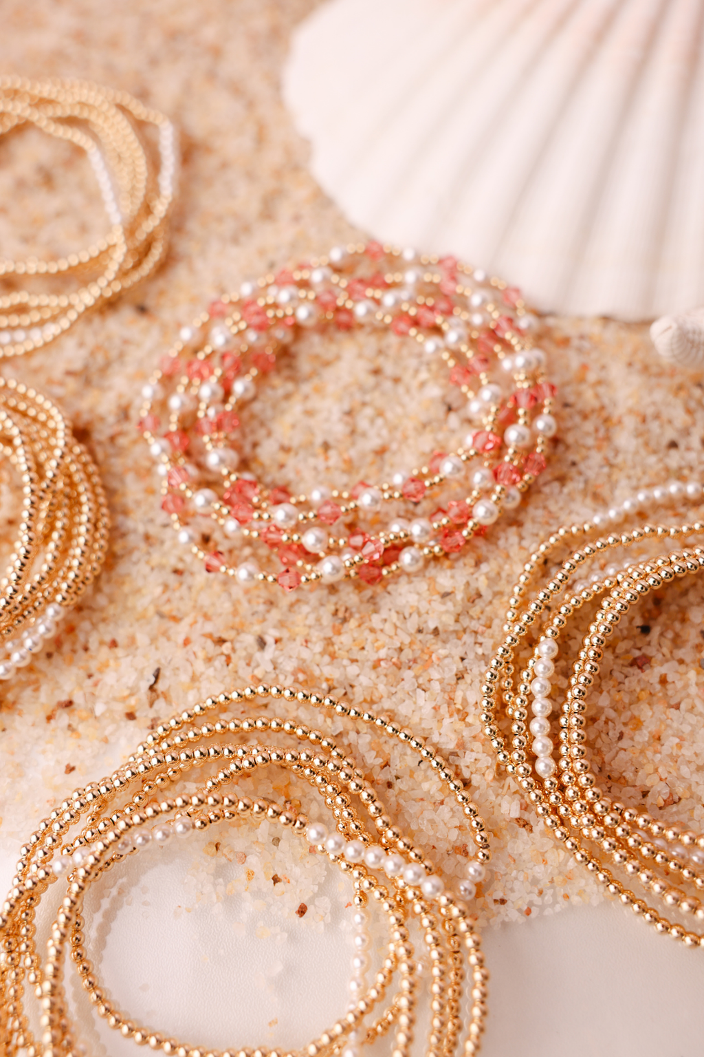 Dainty Sophia Pearl Bracelet in Gold