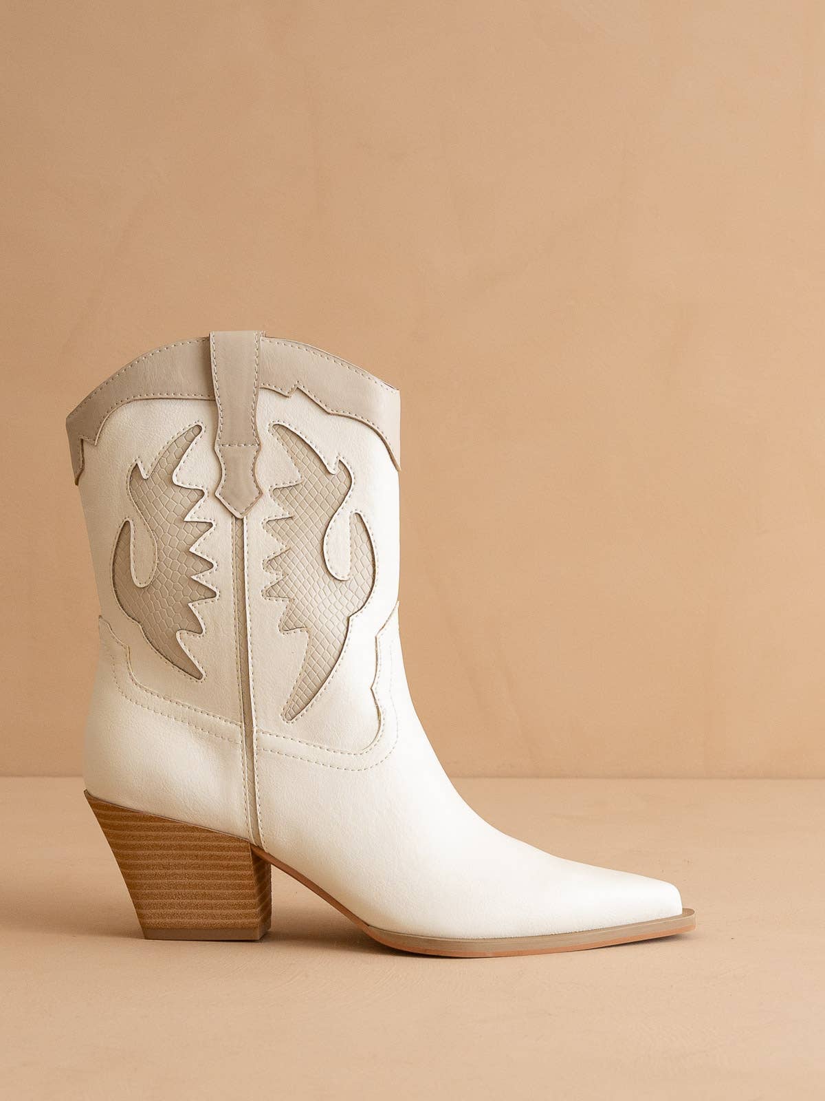The Houston White Layered Western Boot