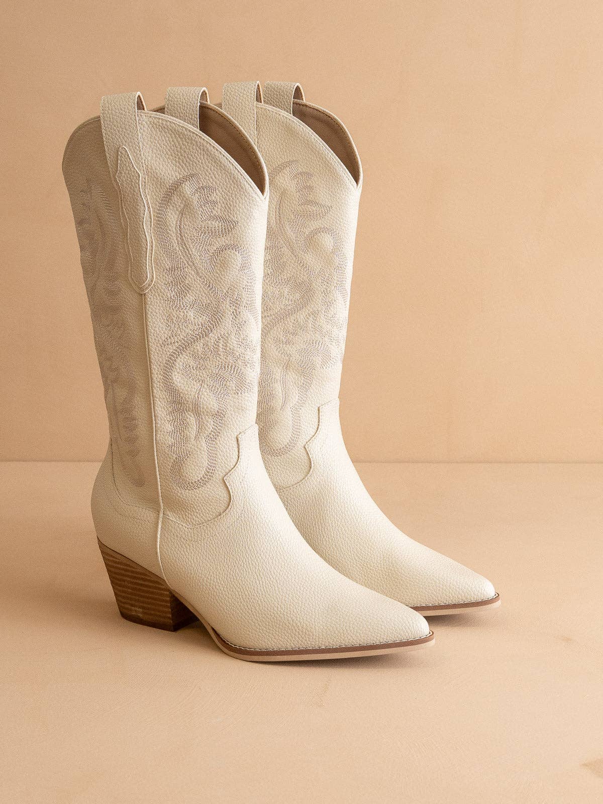 The Amaya Ivory Classic Western Boot