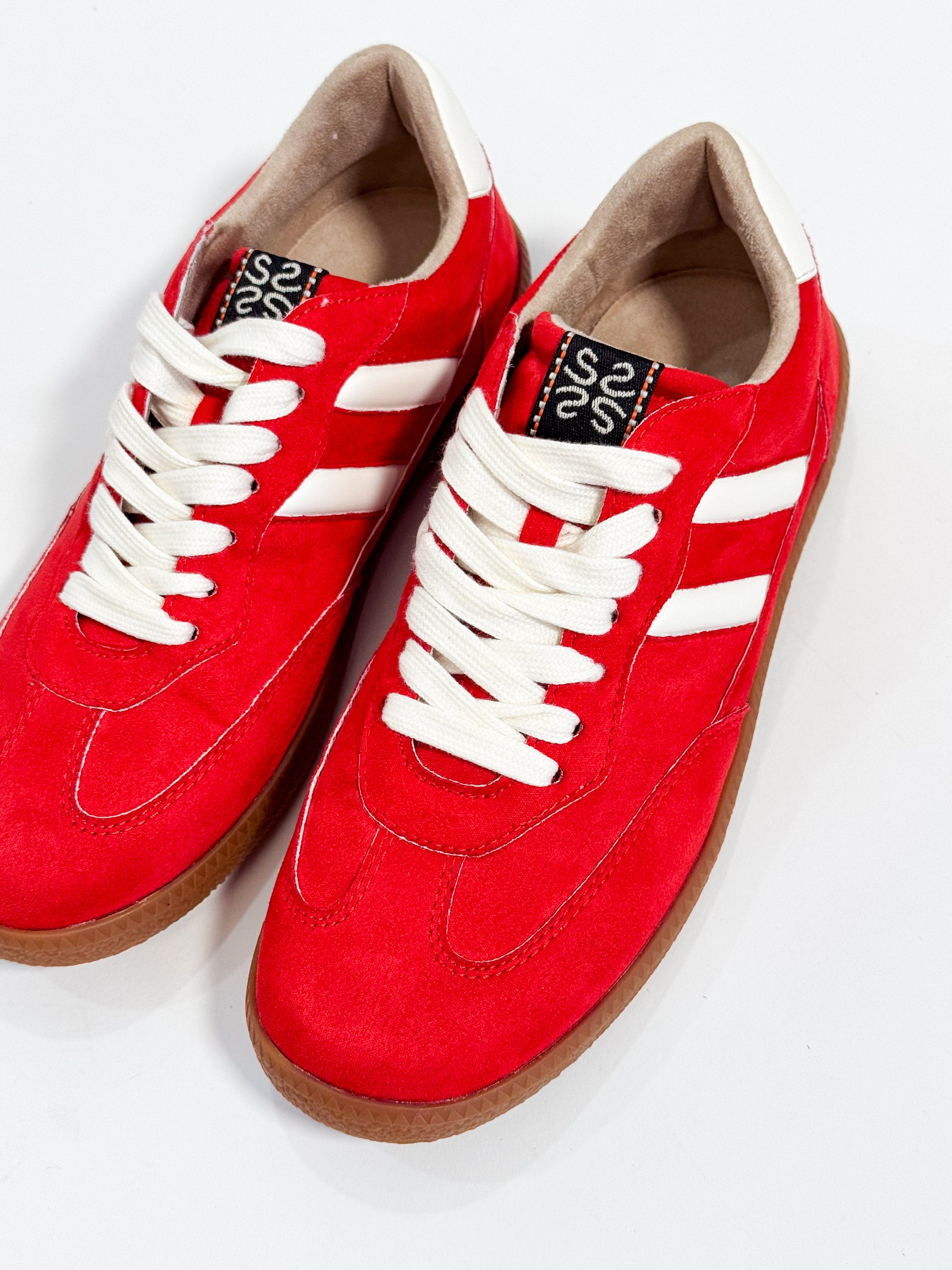 Renne Sneaker in Red Suede
