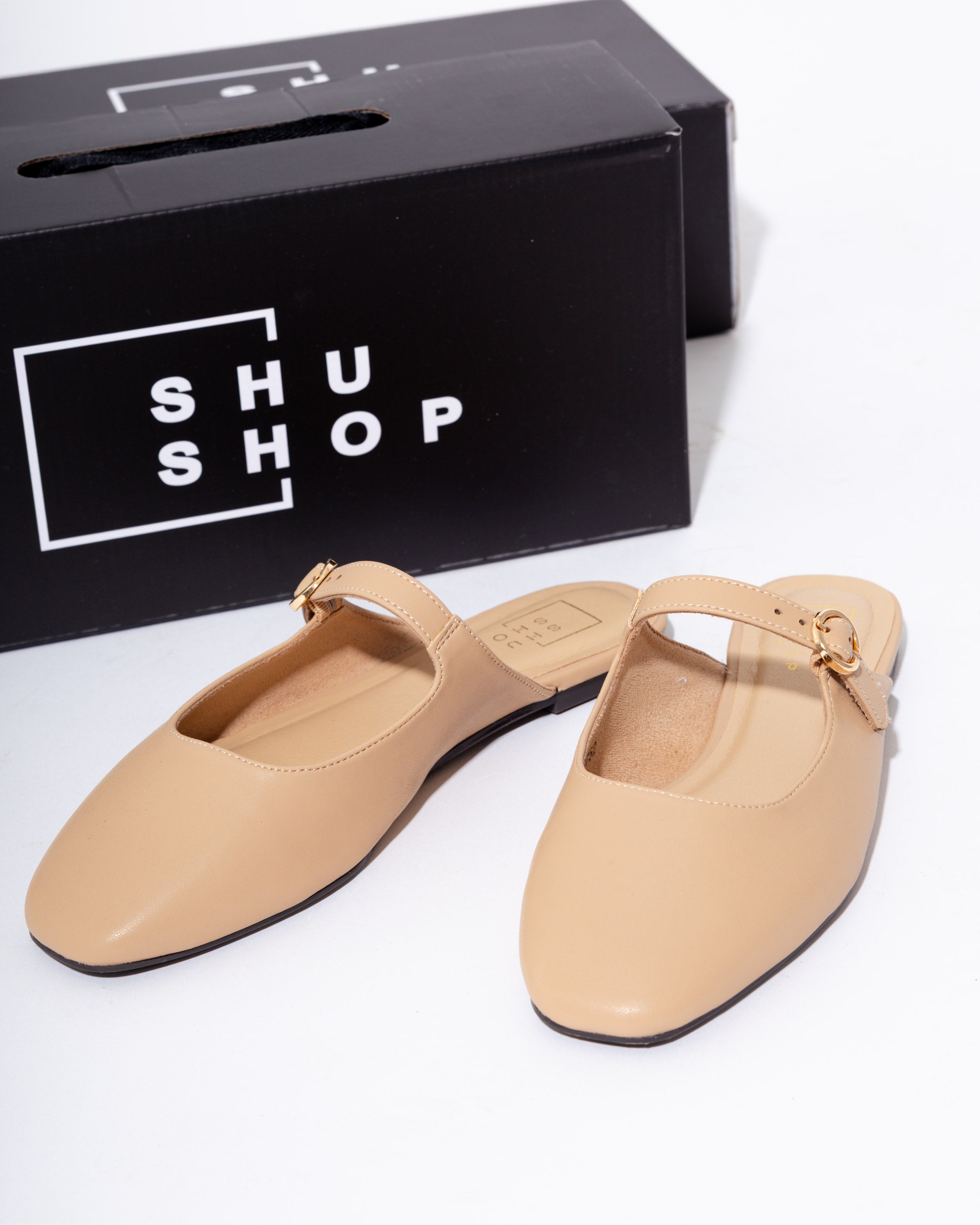 Aidy Slip-on Flats in Taupe