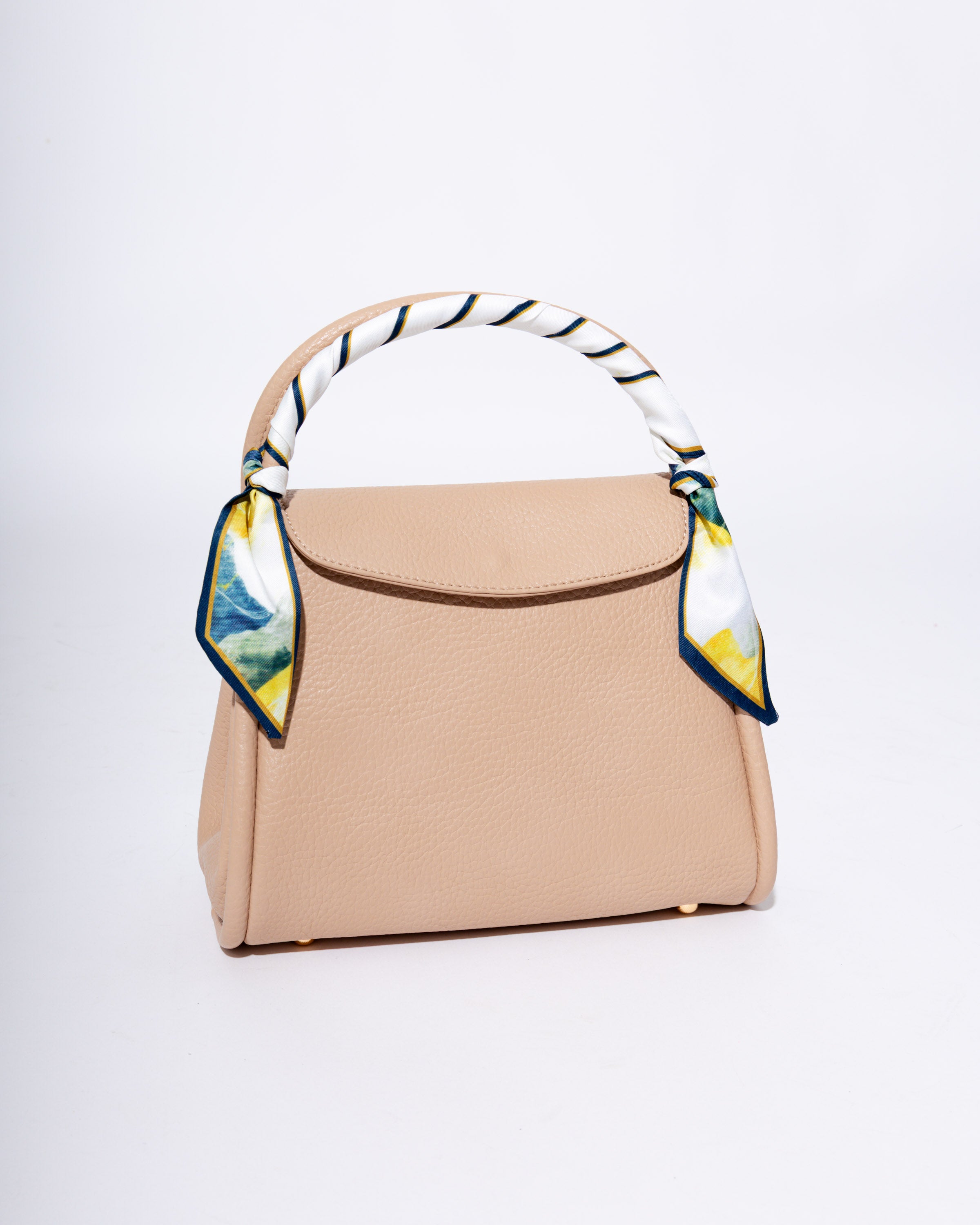 Effortless Everyday Handbag in Beige