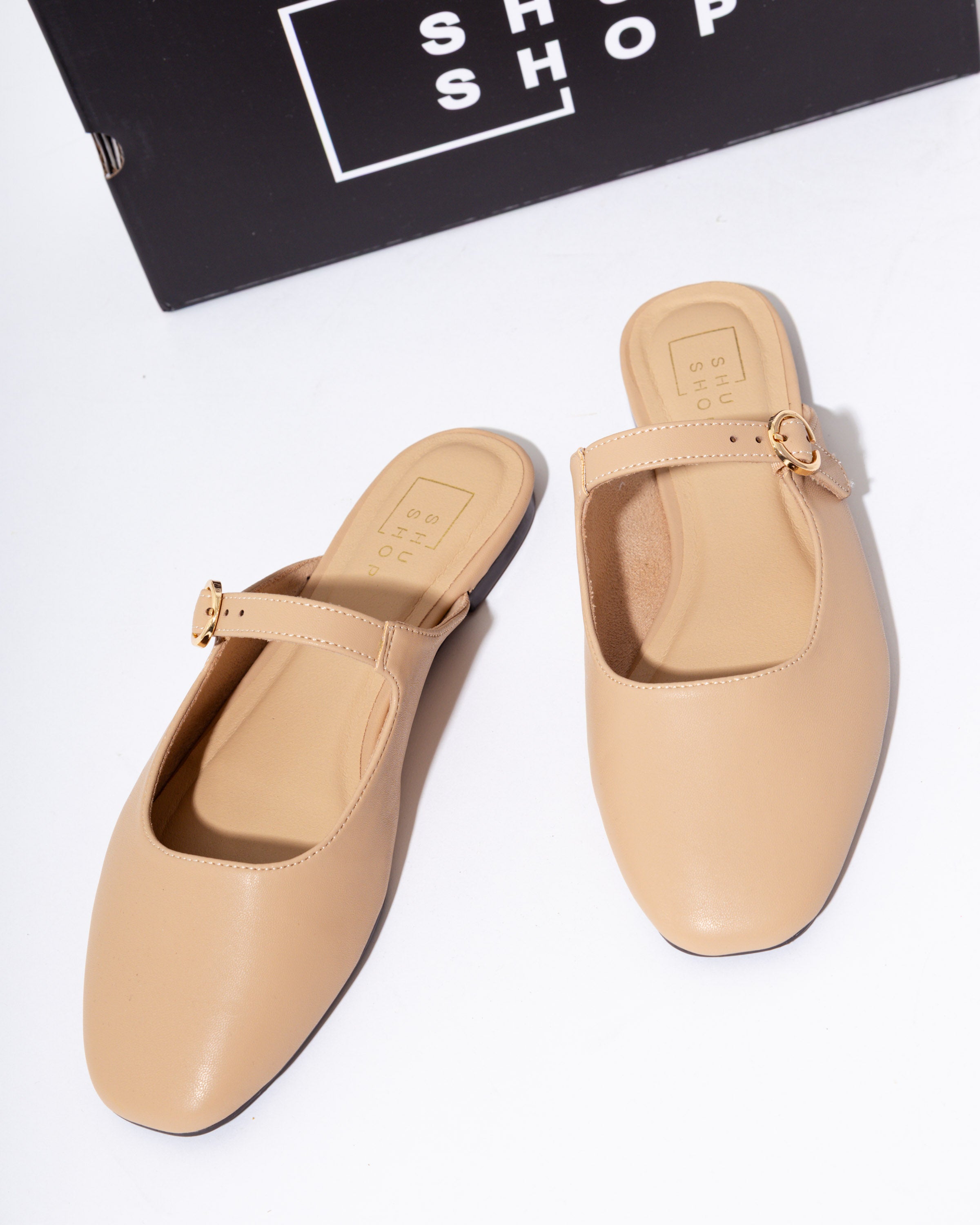 Aidy Slip-on Flats in Taupe