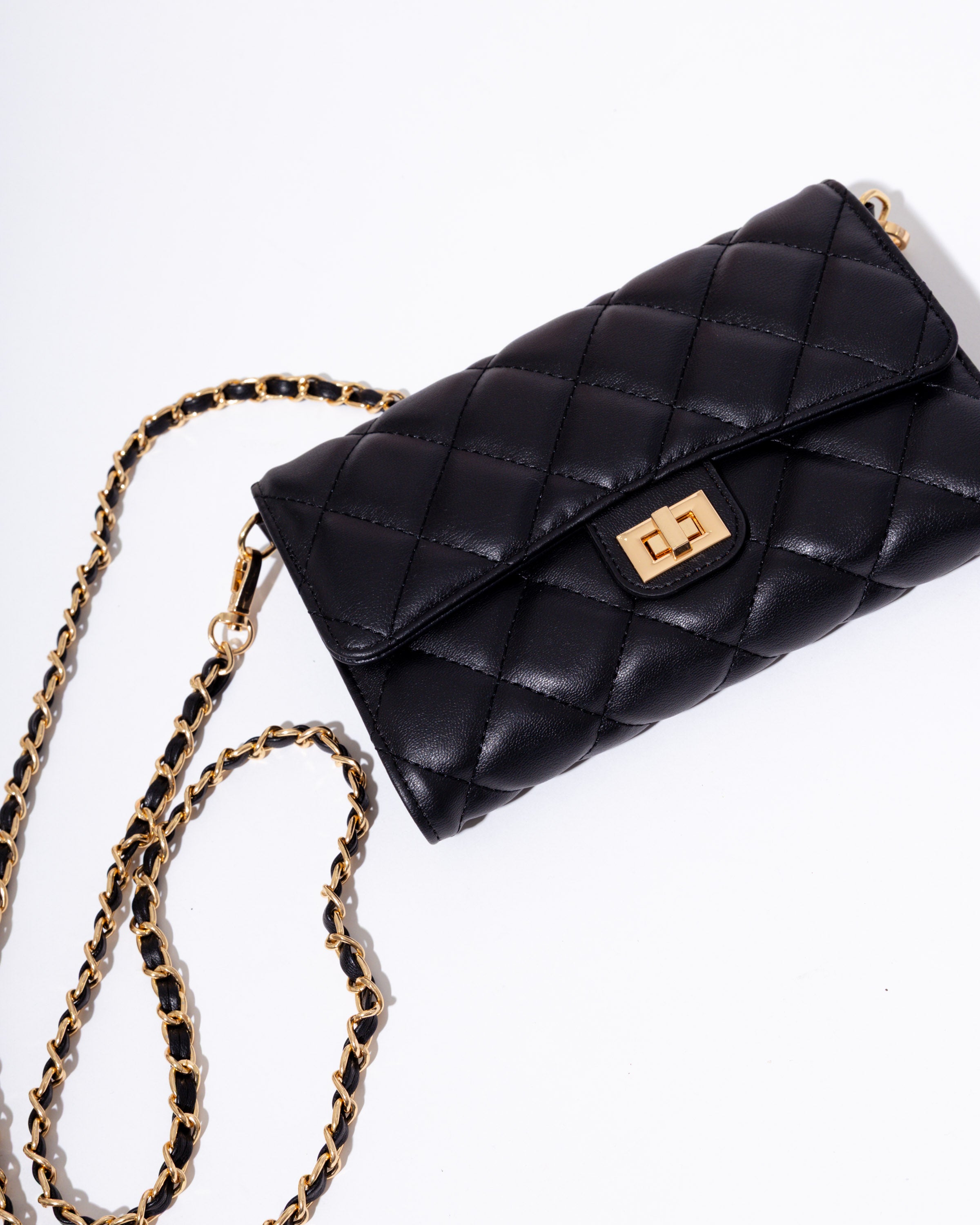 Luxe Quilted Crossbody Clutch in Black