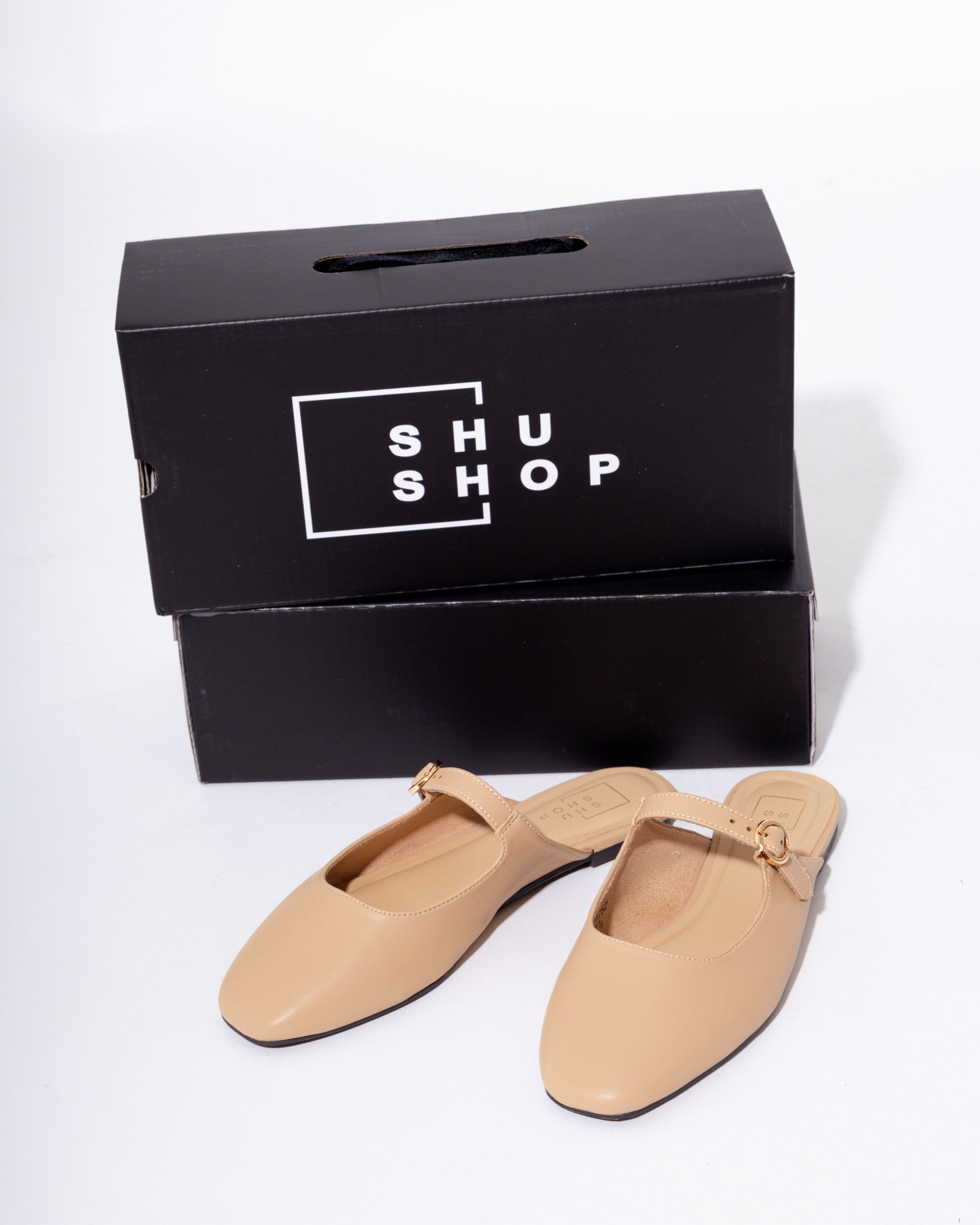 Aidy Slip-on Flats in Taupe