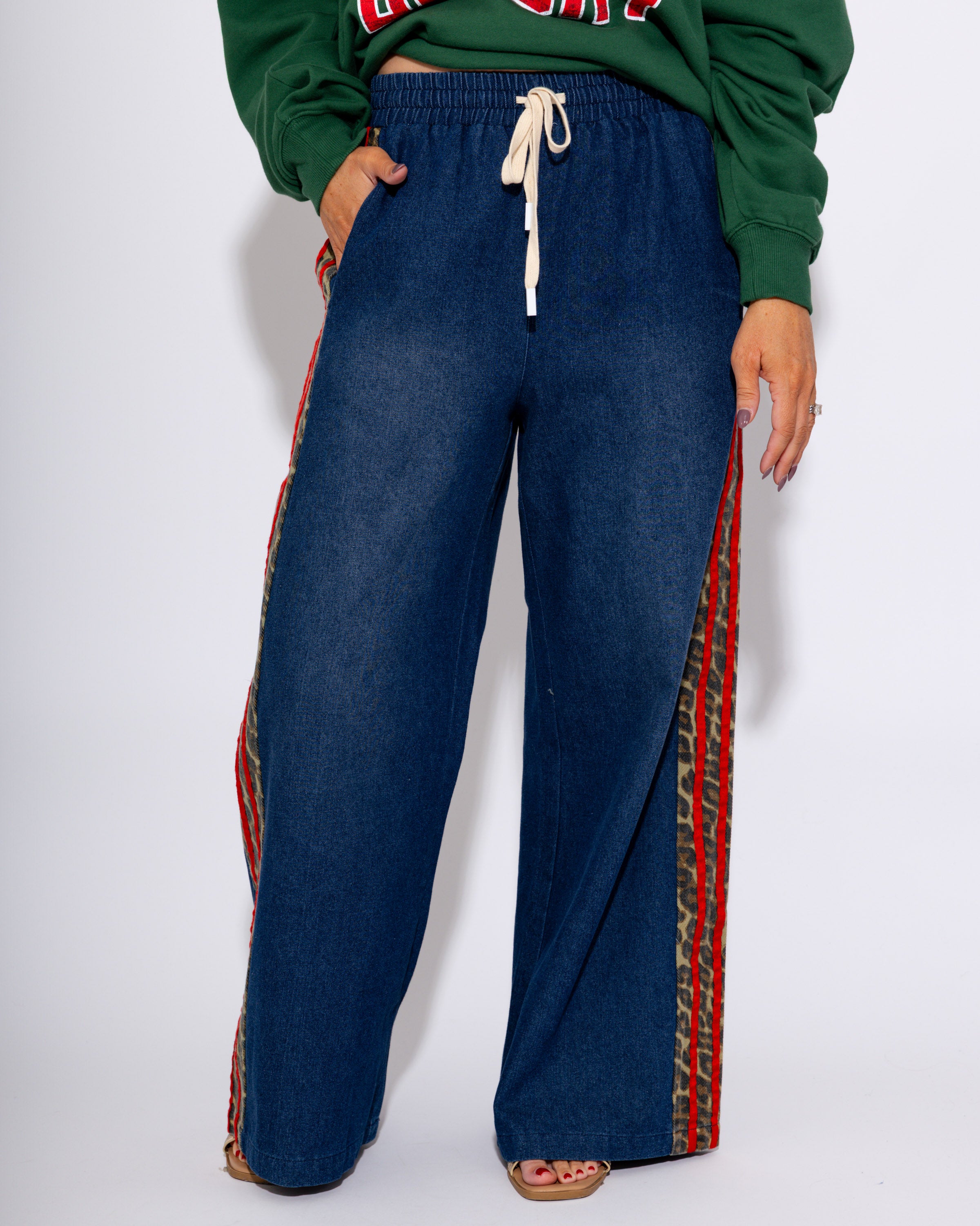 Fierce Contrast Wide Leg Pants