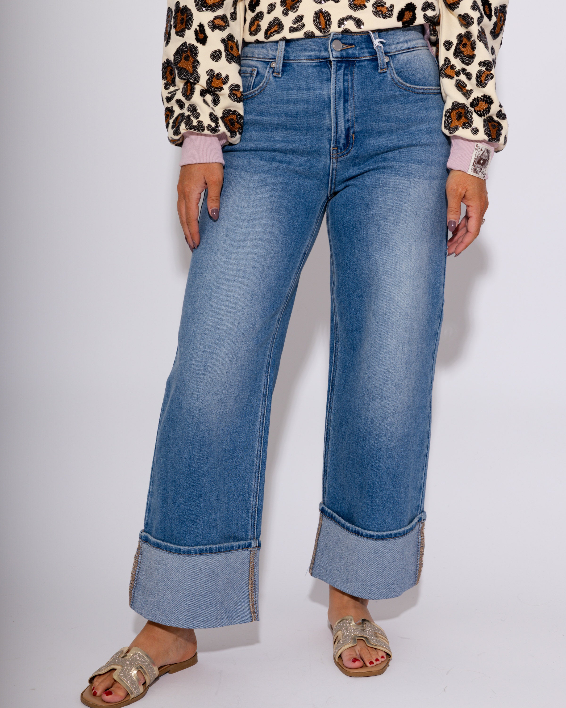 Petite Cuffed Slim Wide Leg Jeans in Medium
