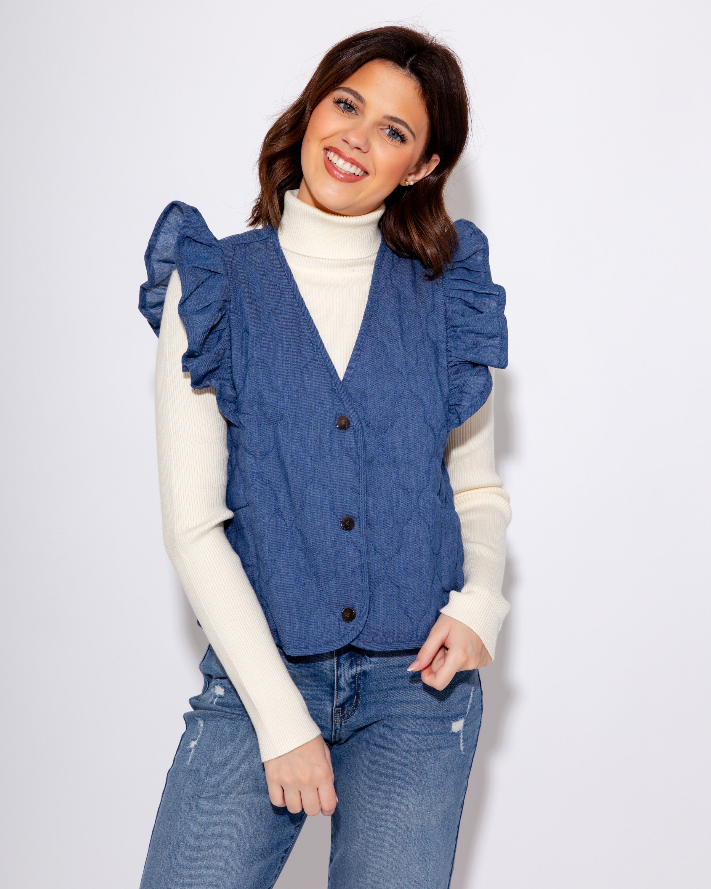 Chic Ruffle Shoulder Quilted Vest