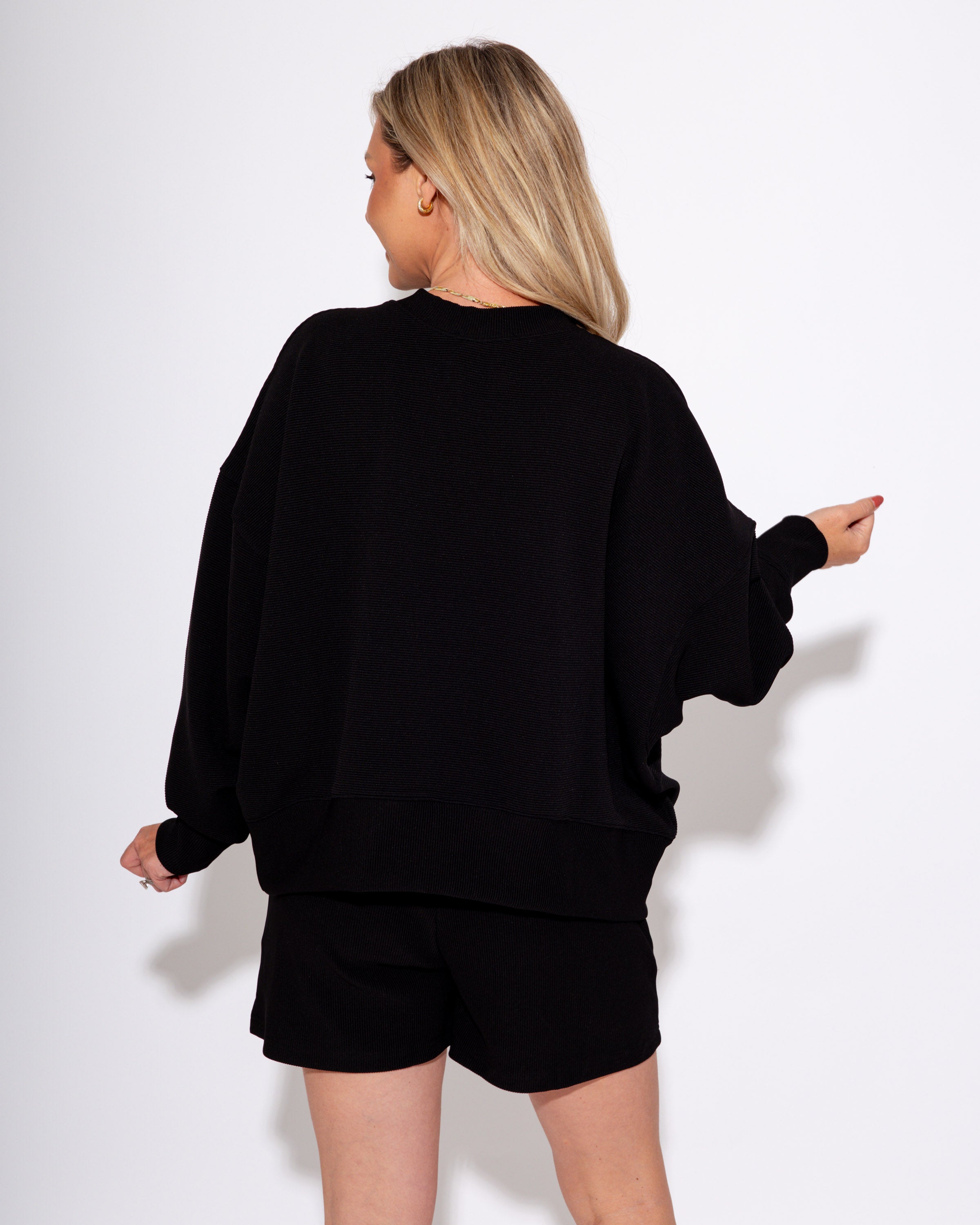 Ribbed Pullover & Shorts Set in Black