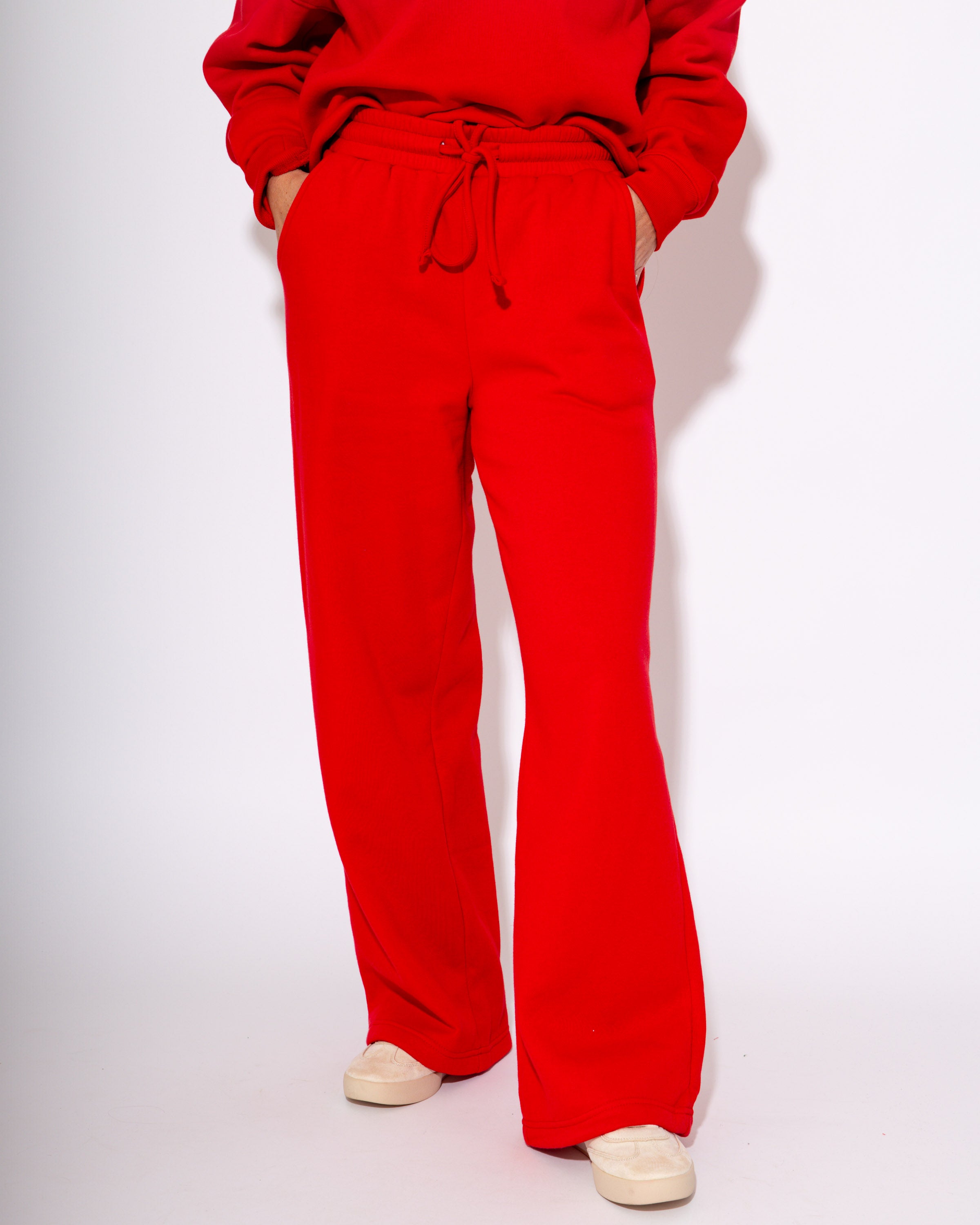 Fleece Pullover & Sweatpants Set in Ruby
