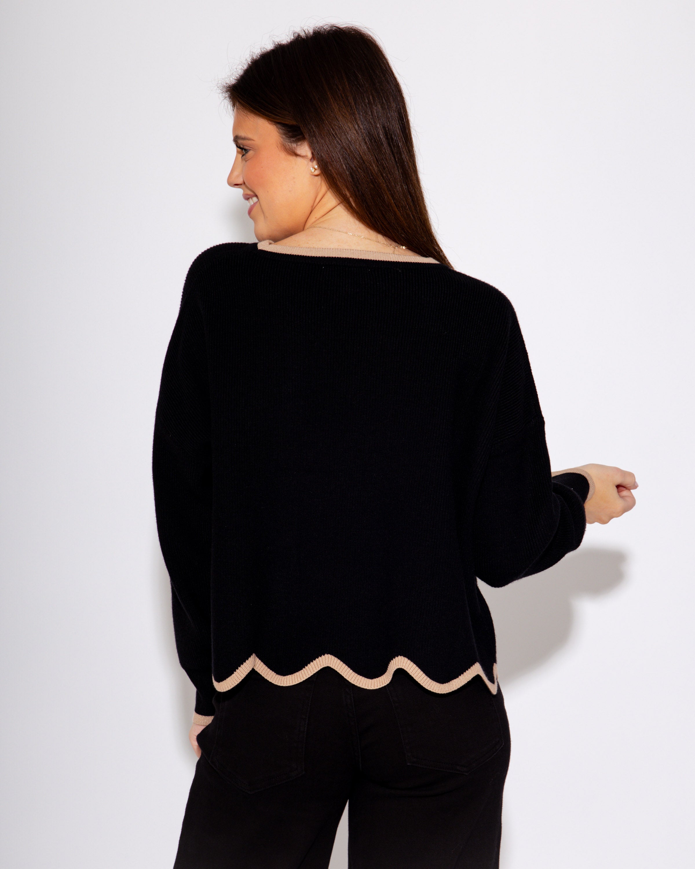 Contrast Scalloped Sweater Top