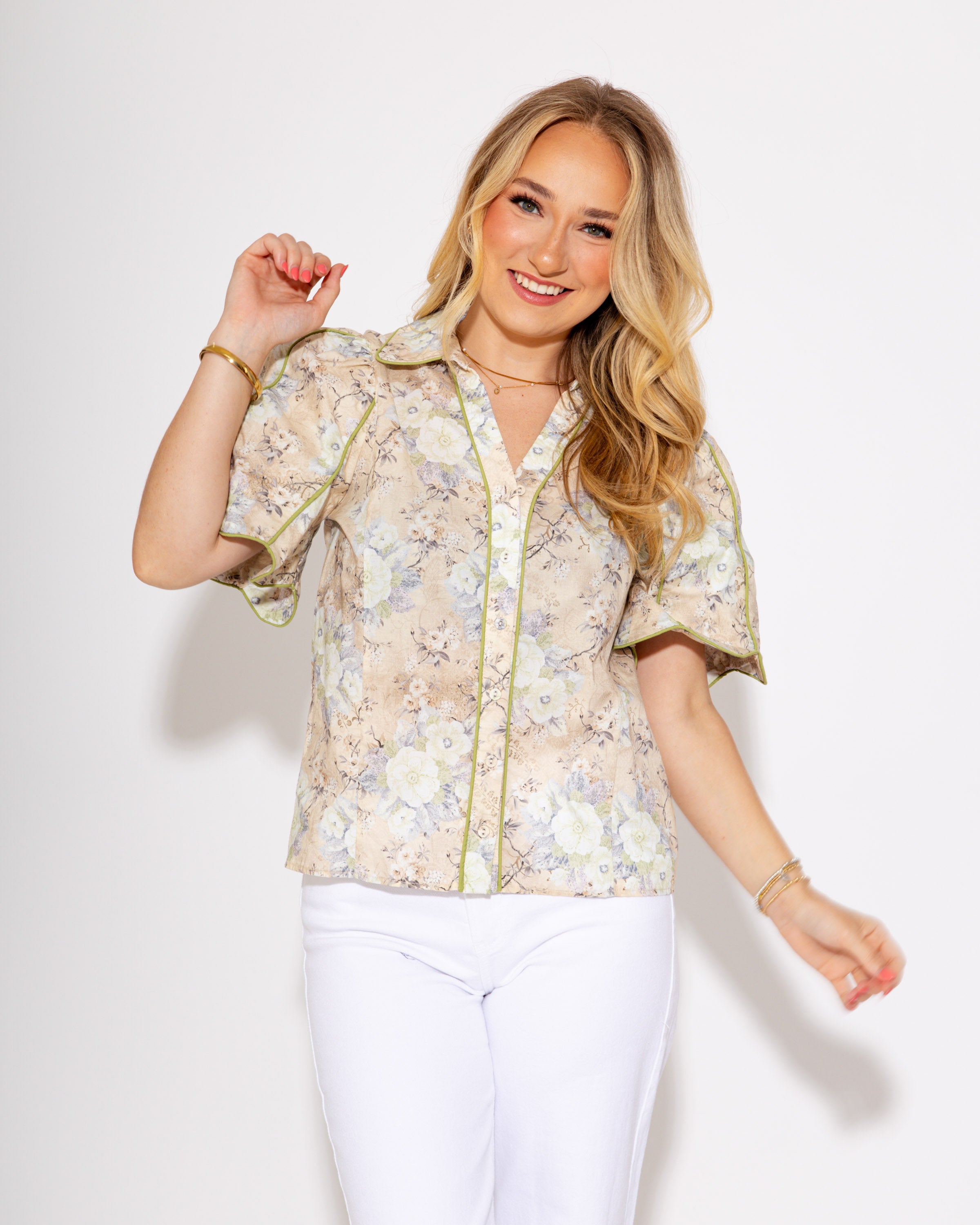Chic Garden Scalloped Edge Button Up Top