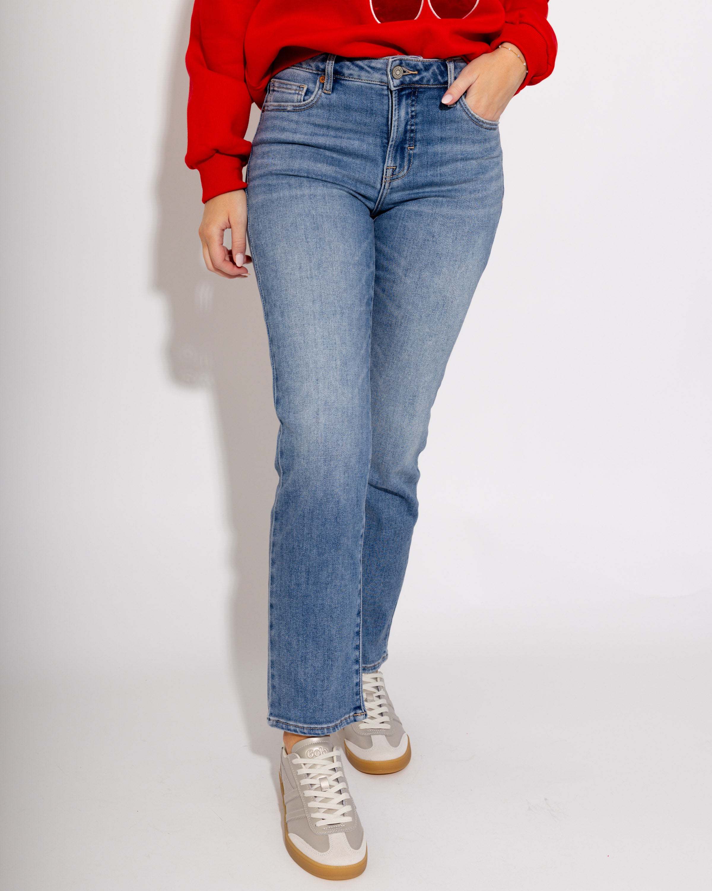 Quinn Medium Light Stretch Cigarette Skinny Jeans