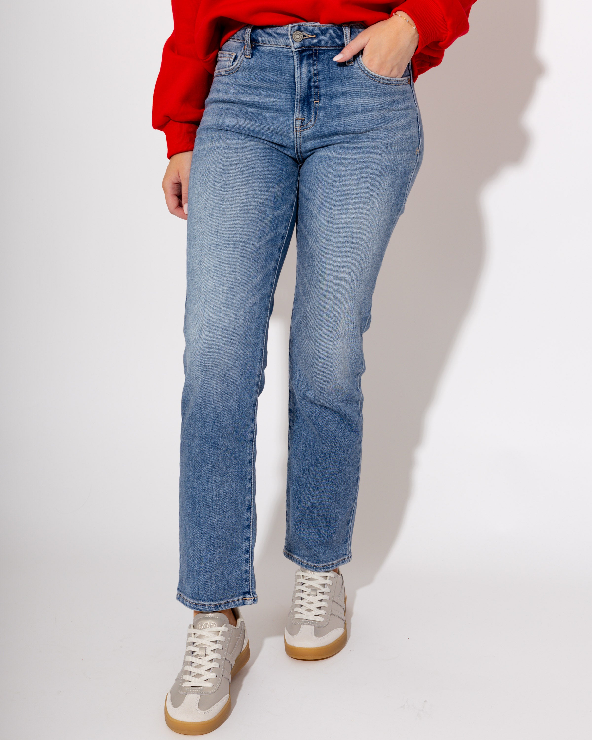 Quinn Medium Light Stretch Cigarette Skinny Jeans