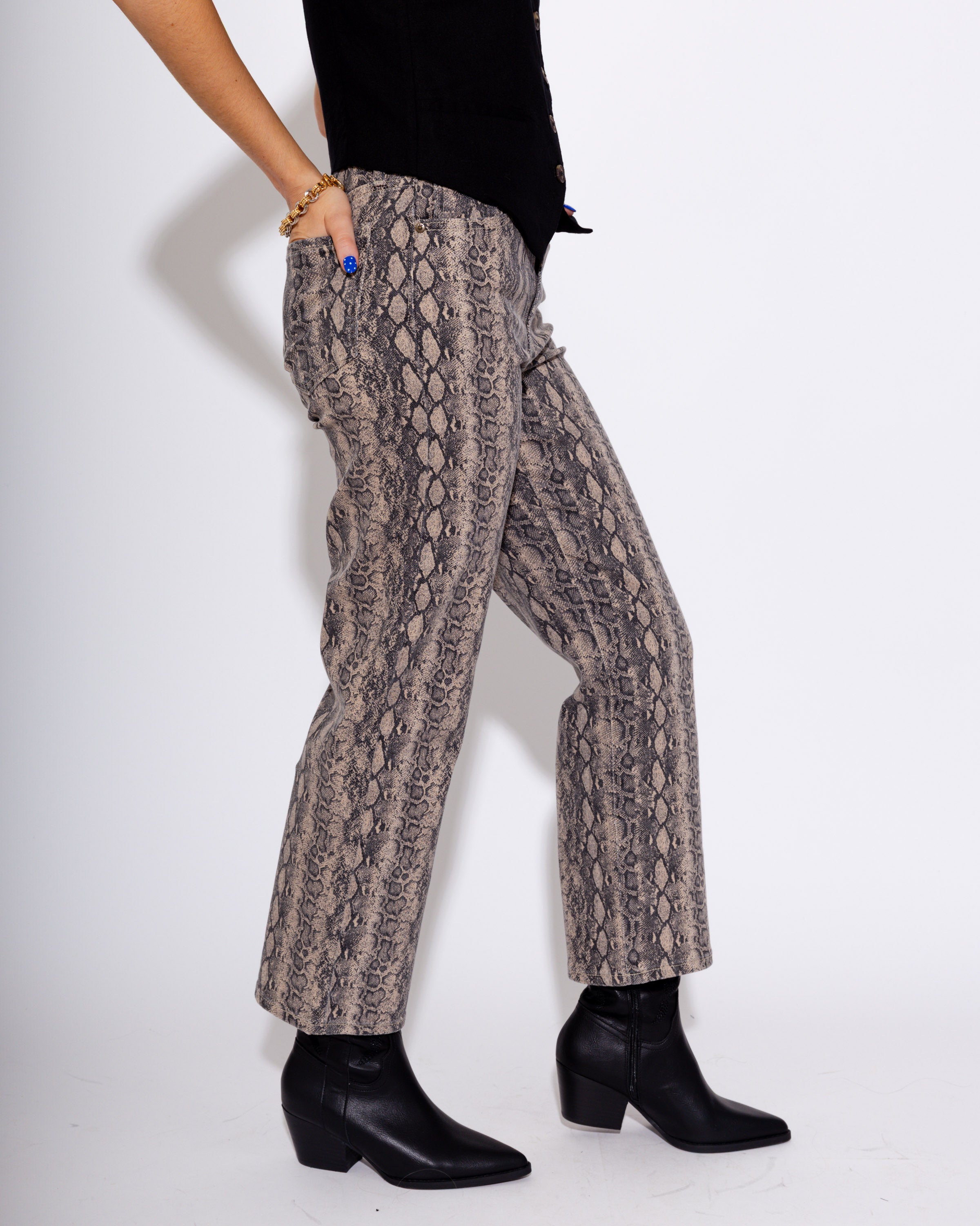 Vintage Straight Snake Print Jeans