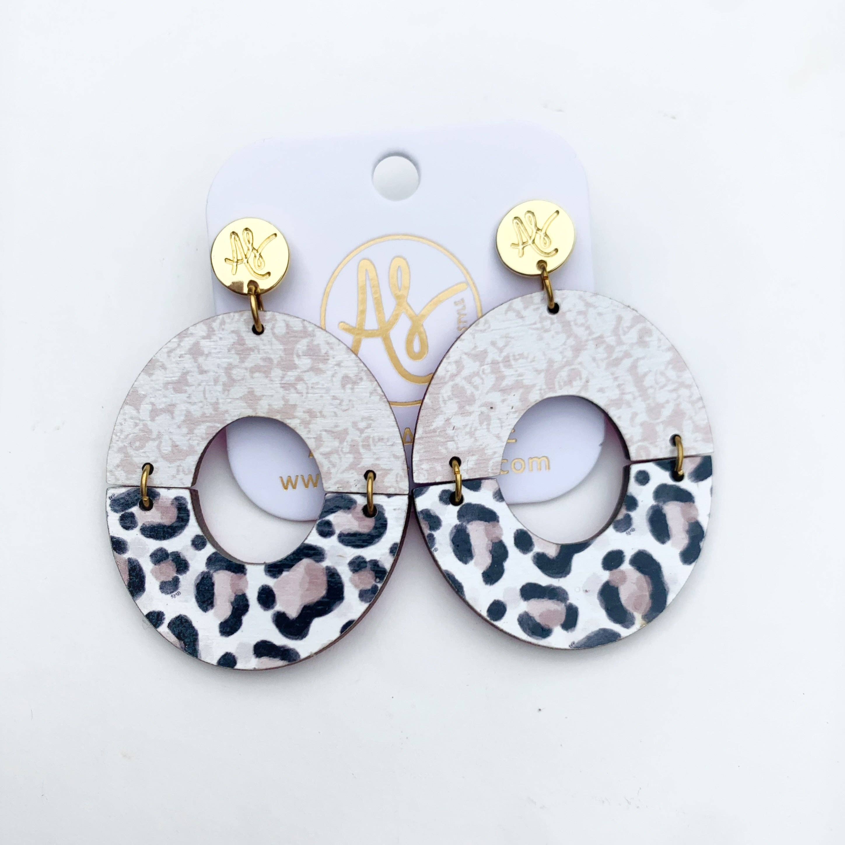 The Amanda Earrings in Taupe Leopard